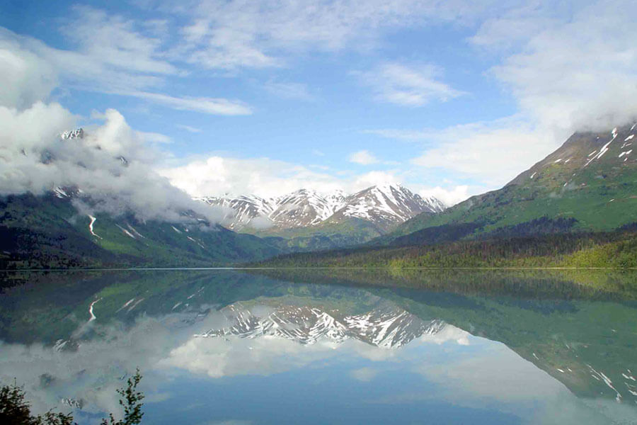 Be Supremely Spoiled in an Unspoiled Land
